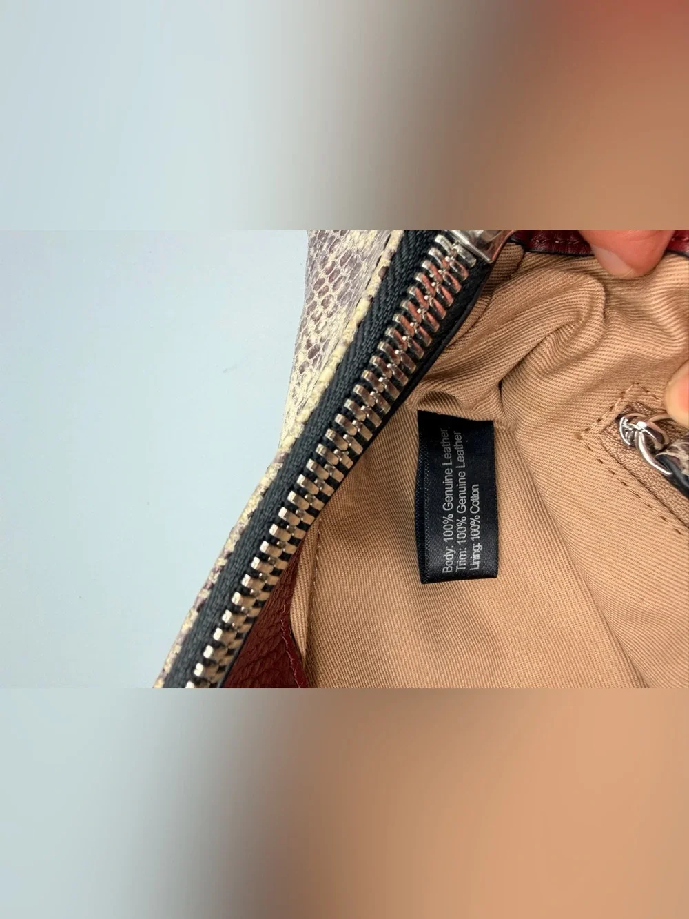 G.I.L.I. Genuine Leather Pleated Double Zip Crossbody Purse